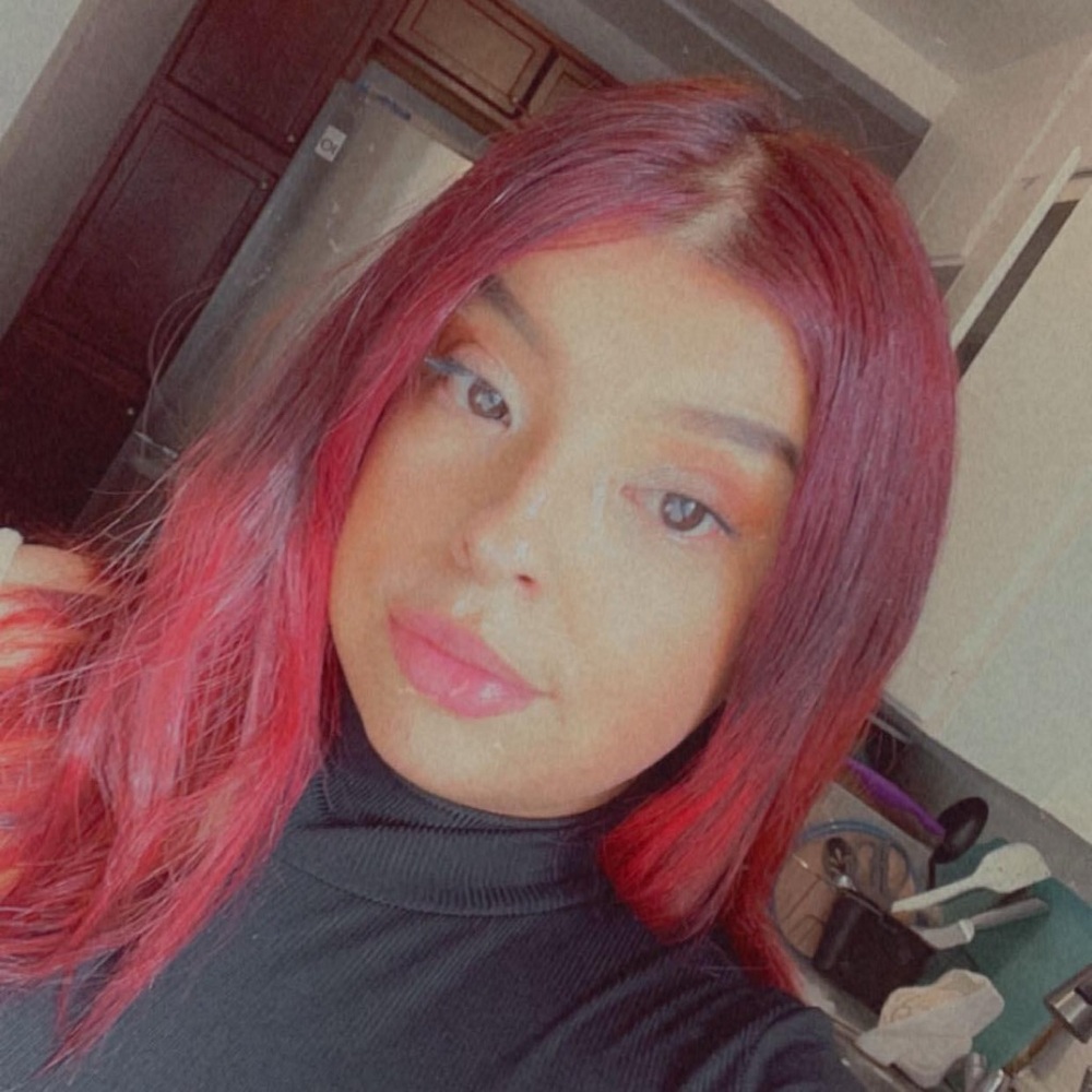 Meet your Posher, Karina